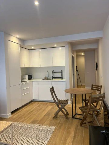 Piso de alquiler en Calle de San Fidel, Pueblo Nuevo - Photo 3