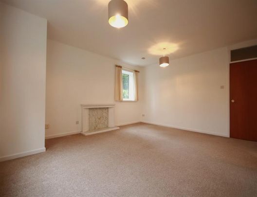 2 Bedroom Apartment To Let - Photo 1