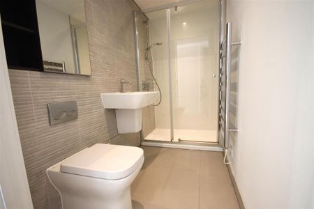 2 bedroom flat to rent - Photo 5