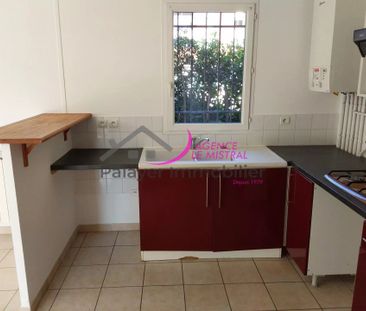 Location Maison 4 pièces 82m² MONTEUX 84170 - Photo 3