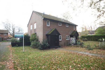 Hawkswell Walk, Woking - Photo 5