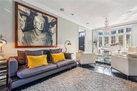 5 bedroom terraced house to rent - Photo 2