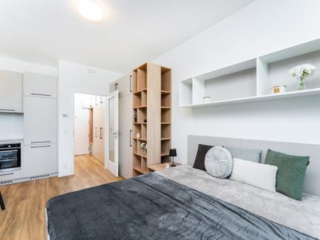 Pronájem bytu 1+kk 36 m2 - Fotografie 2