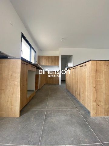 Location Maison 5 pièces 129m² CARIGNAN DE BORDEAUX 33360 - Photo 4