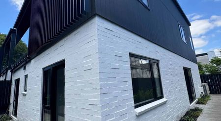 Modern Brand New 4-Bedroom Living in the Heart... - Photo 2