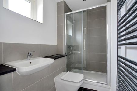 2 bedroom apartment to rent - Photo 3