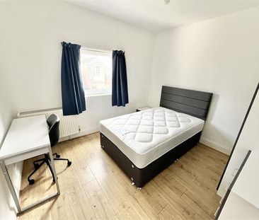 6 bedroom house share to rent - Photo 1