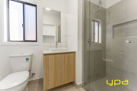 Brand New Rental Home Near Freeway! - Photo 2