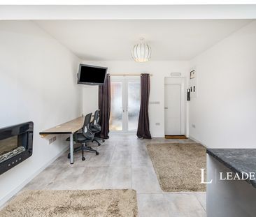 1 bedroom studio to rent Brighton Road, Alvaston, Derby, Derbyshire... - Photo 3