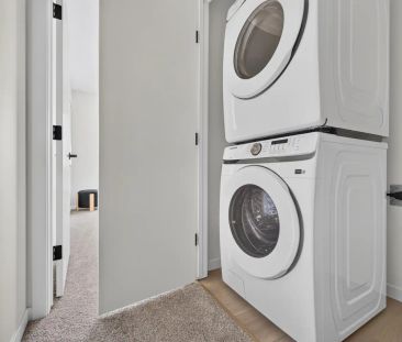 Stride Towns — 2 bed + Flex - Photo 2