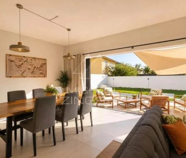 Villa Contemporaine avec Piscine – La Preneuse, Riviere Noire - Photo 5