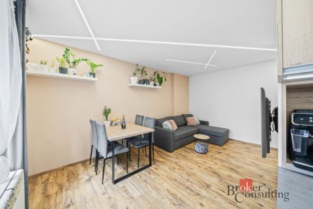 Pronájem bytu 2+1 58 m² - Photo 2