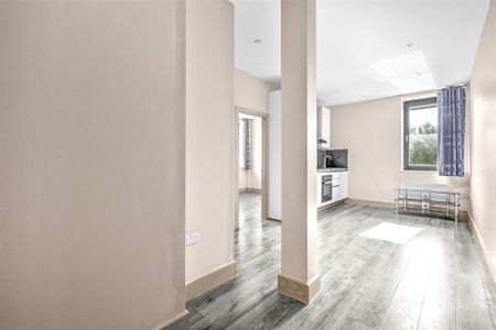 1 bedroom apartment to rent - Photo 4