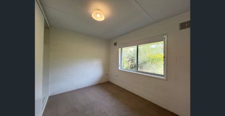 Family Home in Rural Setting - Photo 2