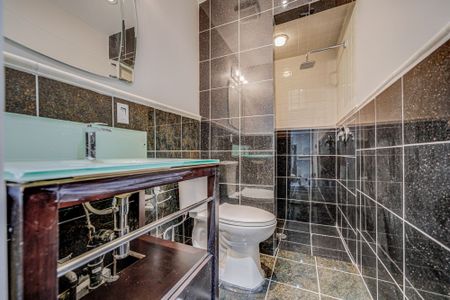 For Lease - 916 Manning Avenue Unit# Bsmt-R, Toronto, Ontario - Photo 2