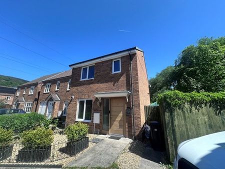 Ffordd Danygraig, Swansea, SA9 - Photo 3