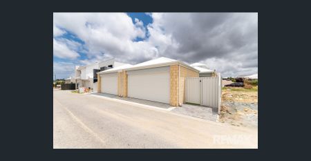 Create Your Dream Lifestyle in the Heart of Ashby! - Photo 5