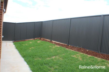 3 Bedroom Family Home - Photo 3