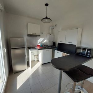Location Appartement 1 pièce 32m² NANTEUIL LES MEAUX 77100 - Photo 2