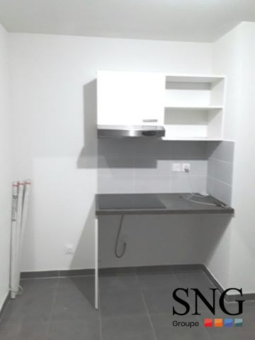 T4 AVEC TERRASSE ET PARKING DOUBLE - Photo 3