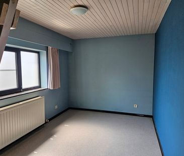 Ruim appartement met 2 slaapkamers, terras & 2 staanplaatsen - Foto 6