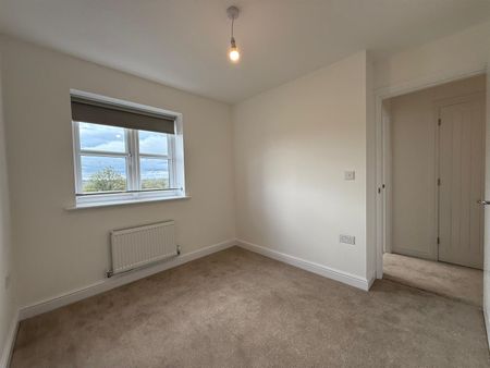 3 Bedroom House To Rent - Photo 3