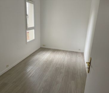 Appartement Val De Reuil 3 pièce(s) 70.71 m2 - Photo 2