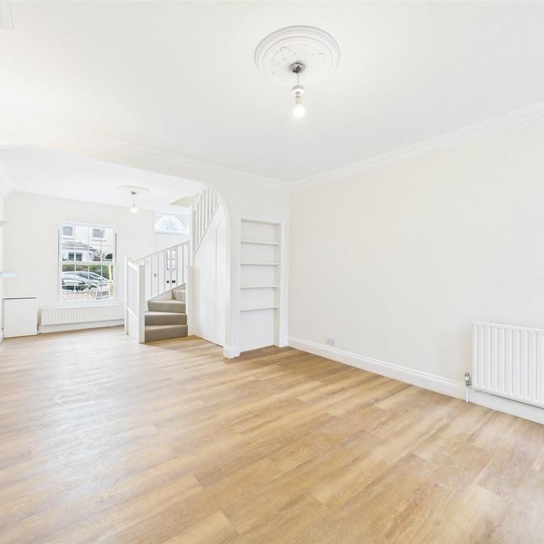 2 bedroom terraced house to rent - Photo 1