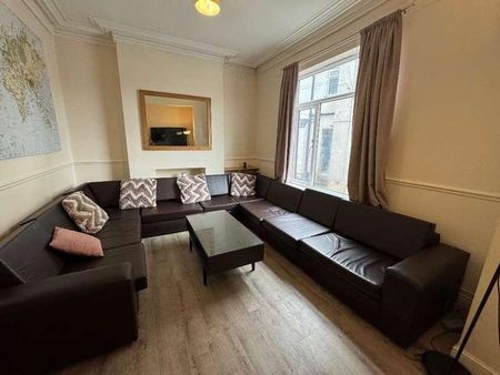 Slade Lane, Fallowfield, Manchester, M19 - Photo 4