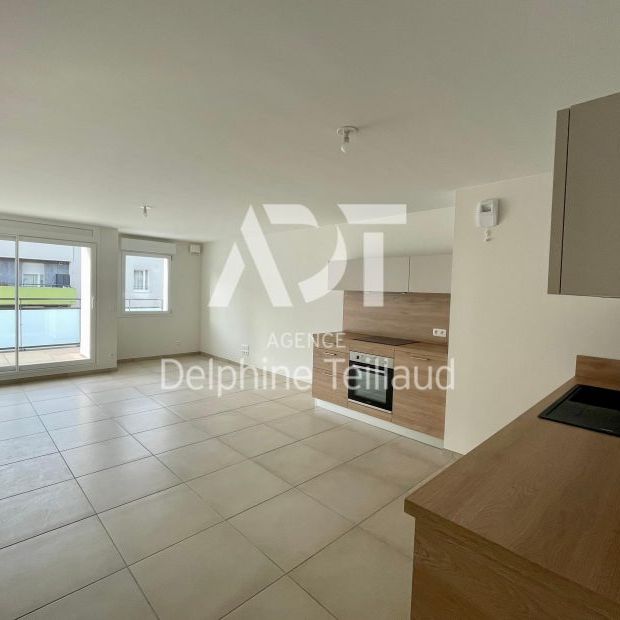 Appartement T3 à GRENOBLE - Photo 1