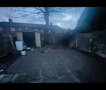 2 Bed Semi-Detached House, Morse Road, M40 - Photo 3