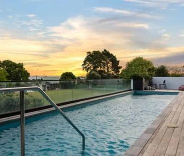 Lock up and leave - Photo 5