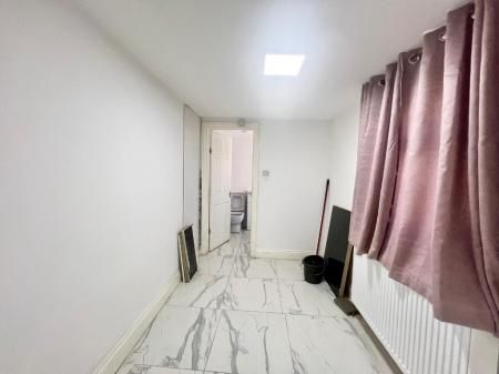 Newfield Street, Tunstall, ST6 - Photo 2