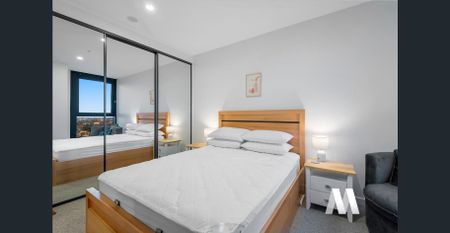 Elevate Your Living Experience with City Views at Ivanhoe Gardens! - Photo 5