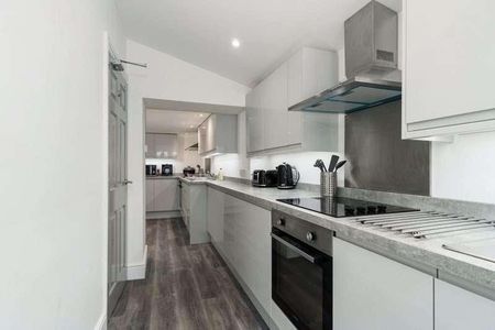 Beaumont Road, St Judes, Plymouth, PL4 - Photo 2