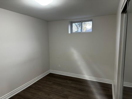 For Lease - 77 Foreht Crescent, Aurora, Ontario - Photo 5