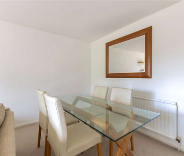 A bright and centrally located, two bedroom second floor apartment ... - Photo 5