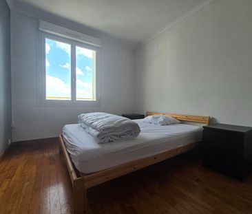 Location Appartement 4 pièces 77m² - Photo 4
