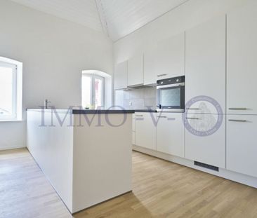 DUPLEX DE STANDING AVEC BEAU VOLUME - Foto 2