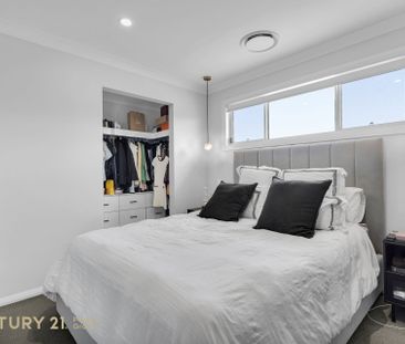 Show Home Quality - Photo 3