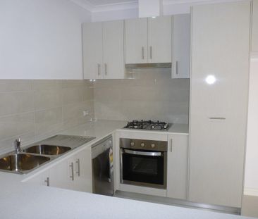 Modern Balga Villa Living - Photo 3