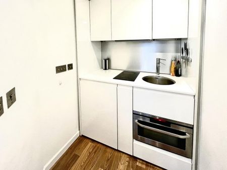 1 bedroom flat to rent - Photo 4