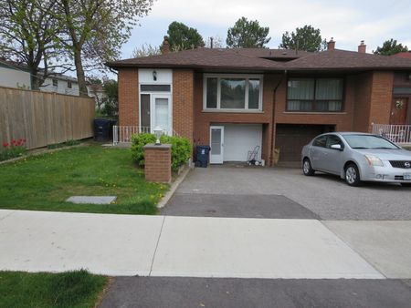 For Lease - 259 Mcnicoll Avenue, Toronto, Ontario - Photo 2