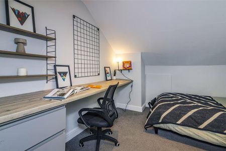 4 bedroom terraced house to rent - Photo 3