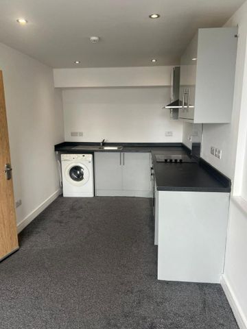 1 bedroom apartment to rent - Photo 2