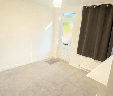 Flaxpiece Road, Clay Cross, Chesterfield, S45 9HB - Photo 5