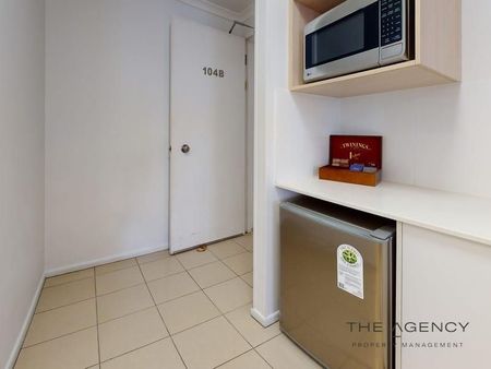 Luxury Riverside Apartment available in The Edge - Photo 5