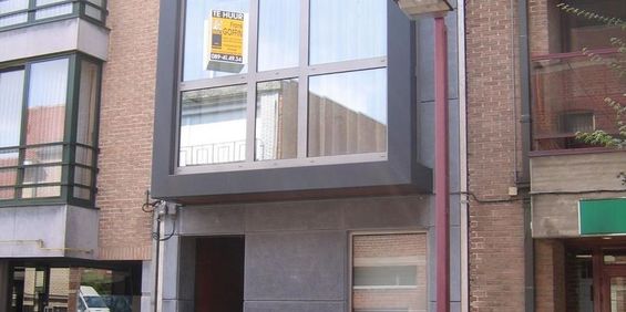 Duplex te huur in Hoeselt voor € 880 met 1 slaapkamer - Photo 3