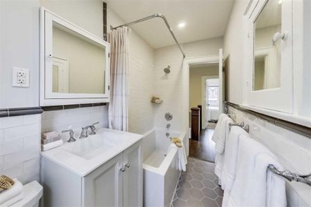 For Lease - 523 Soudan Avenue, Toronto, Ontario - Photo 2