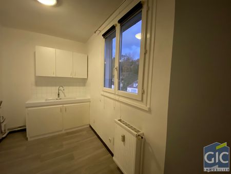 Location Appartement 1 pièce 31m² - Photo 4